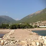 Pensión Oz Likya Kumluca