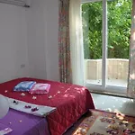Pensión Oz Likya 3*